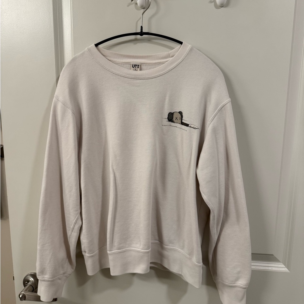 Uniqlo x KAWS Sweatshirt Kids Size 13